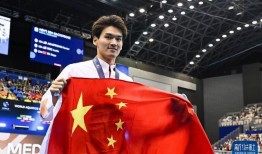 美国运动员在比赛中表现出色